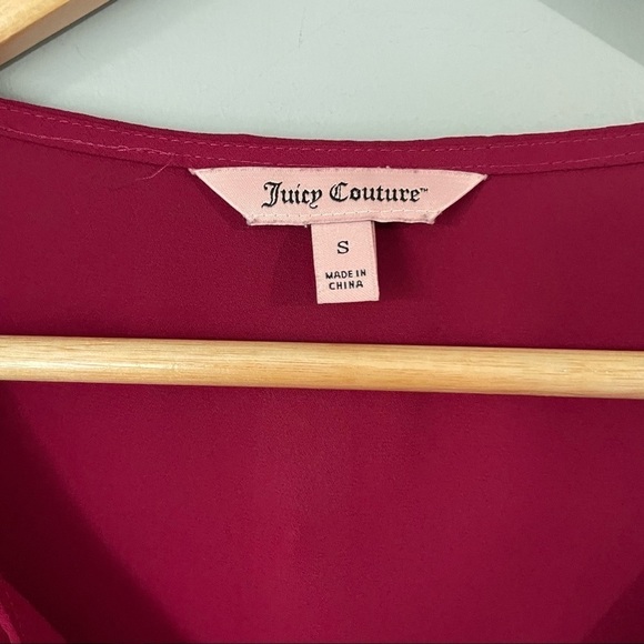 𝅺Juicy Coutour Bing Blouse V neck size small - Picture 4 of 8